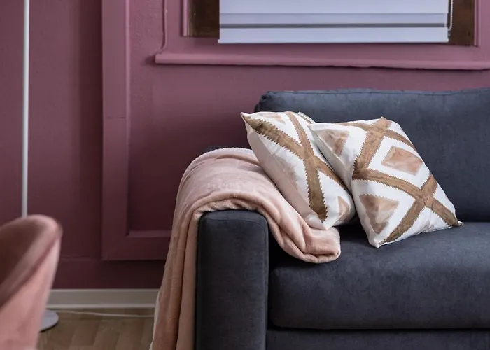 Grand Pomme D'api Et D'amour-6 A 12 Personnes * Urschenheim